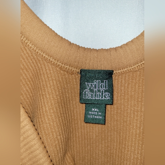 Body Suit - Picture 8 of 9